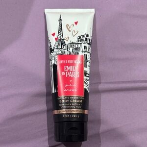 Bath & Body Works Paris Amour Body Cream - Red and Black